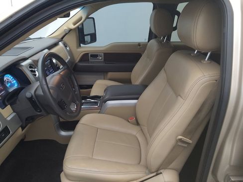 Used 2014 Ford F150 Lariat w/ Lariat Chrome Package image 17