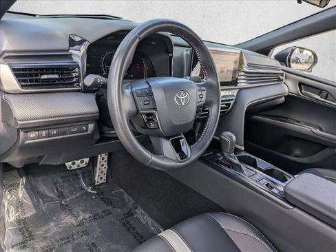 Certified 2025 Toyota Camry SE image 10