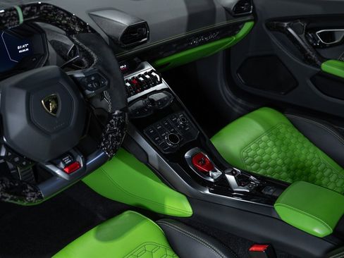 Used 2018 Lamborghini Huracan LP 580-2 RWD image 47