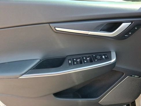 Used 2023 Kia EV6 Wind w/ Wind Technology Package RWD image 12