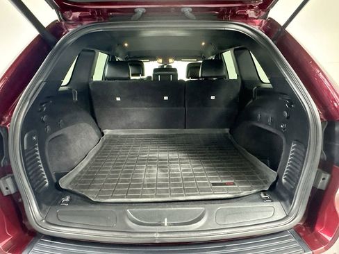 Used 2020 Jeep Grand Cherokee Altitude image 20