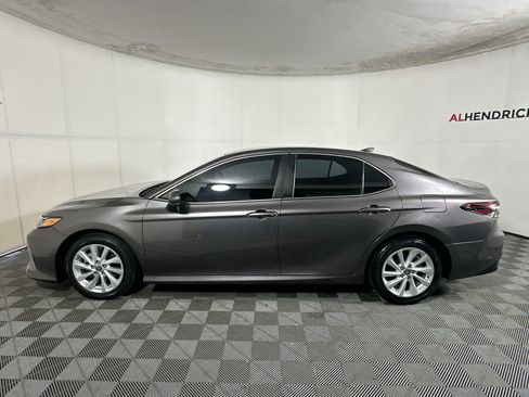 Used 2023 Toyota Camry LE image 6