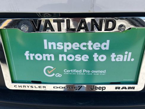 Used 2023 Chevrolet TrailBlazer ACTIV w/ Sun and Liftgate Package image 9