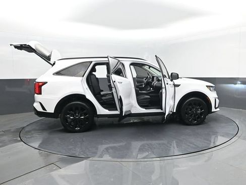 Used 2022 Kia Sorento SX AWD/4WD image 34