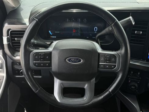 Used 2024 Ford F250 Lariat AWD/4WD image 15