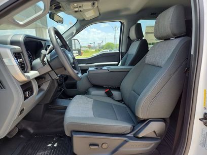 New 2026 Ford F350 XLT w/ Camper Package