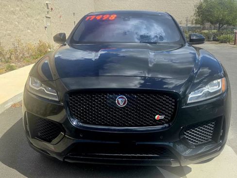 Used 2020 Jaguar F-PACE S image 3