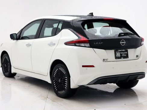 Used 2023 Nissan Leaf SV Plus image 8