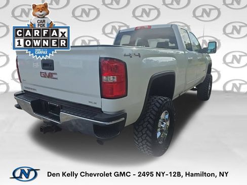 Used 2016 GMC Sierra 2500 SLE w/ SLE Preferred Package AWD/4WD image 2