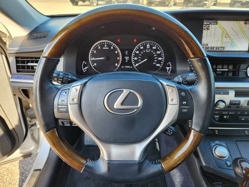 Used 2015 Lexus ES 350 w/ Premium Package image 20