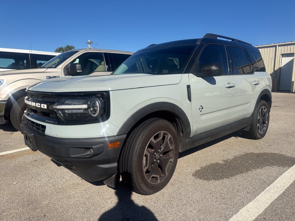 Used 2021 Ford Bronco Sport Outer Banks AWD/4WD image 2