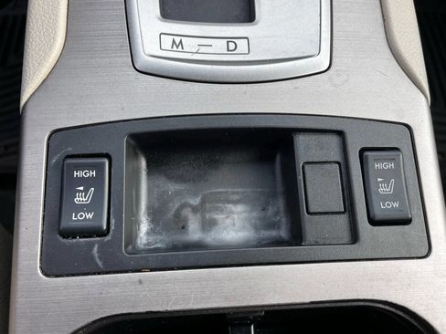 Used 2012 Subaru Outback 2.5i Premium w/ All-Weather Pkg image 27