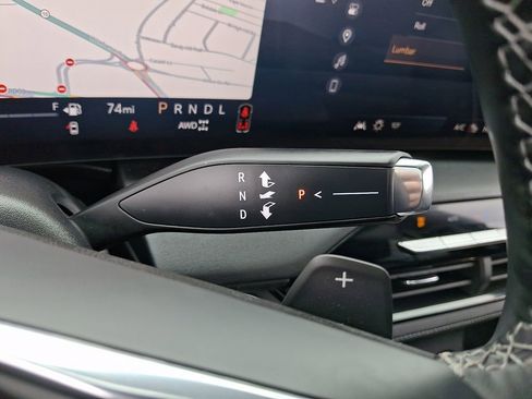 Used 2025 Buick Enclave Avenir w/ Super Cruise Package image 16