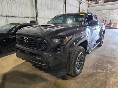 Used 2024 Toyota Tacoma TRD Sport w/ TRD Sport Upgrade Package