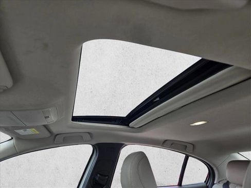 Used 2025 MAZDA MAZDA3 s image 13