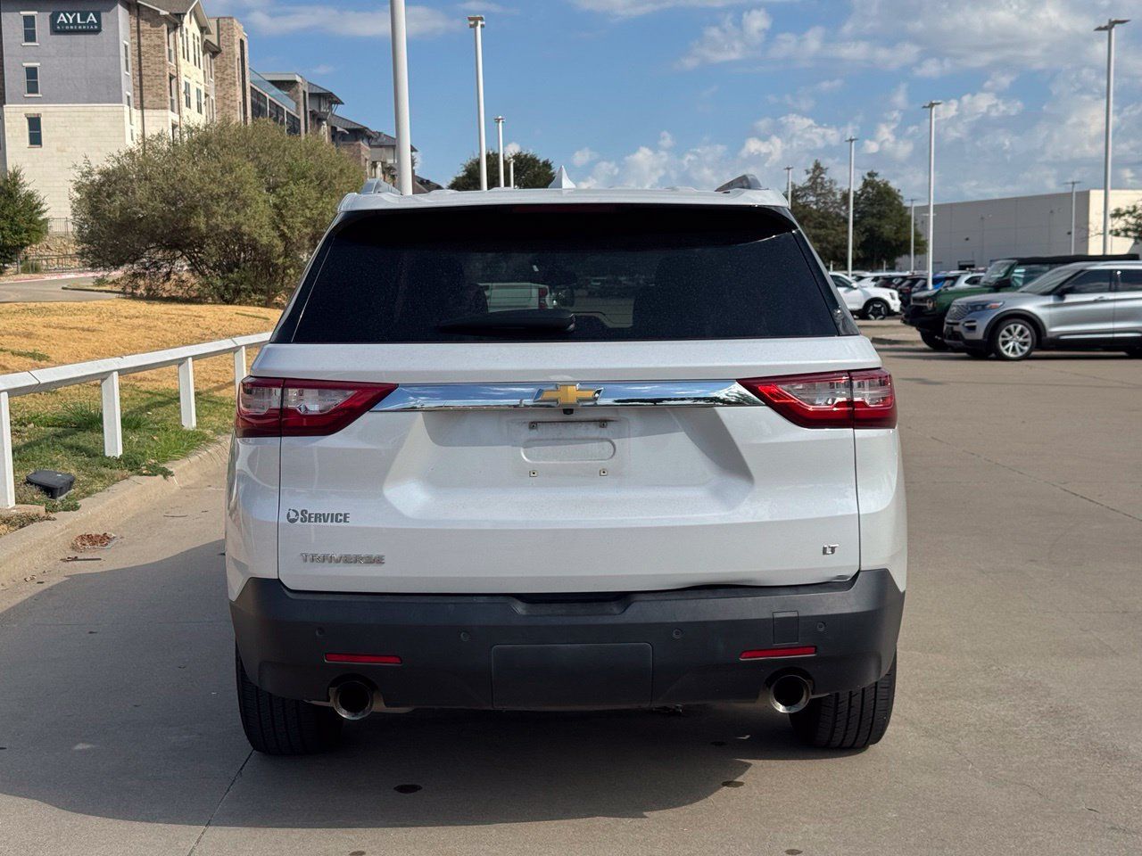 Used 2018 Chevrolet Traverse LT FWD image 5