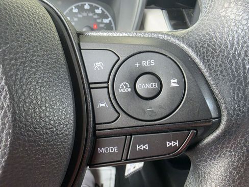 Used 2024 Toyota Corolla LE FWD image 23