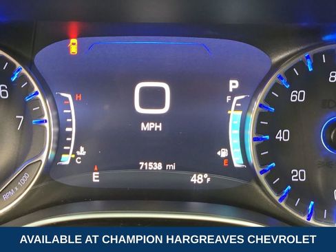 Used 2020 Chrysler Pacifica Limited w/ Tire & Wheel Group image 15