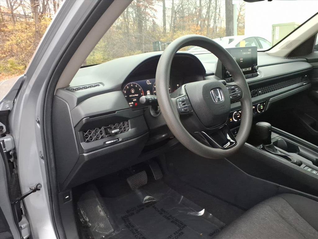 Used 2024 Honda Accord EX image 16