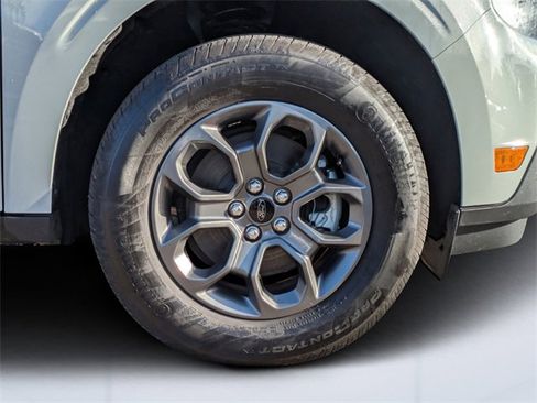 Used 2024 Ford Maverick XLT w/ XLT Luxury Package image 10