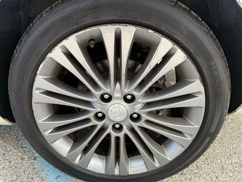 Used 2014 Buick Verano Leather image 9