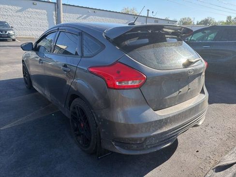Used 2016 Ford Focus ST FWD image 6