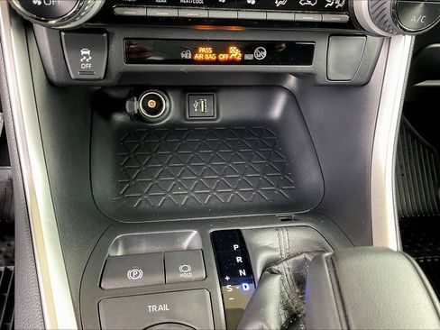 Used 2023 Toyota RAV4 XLE w/ Protection Package (TMS) image 15