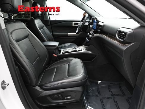 Used 2024 Ford Explorer Limited RWD image 24