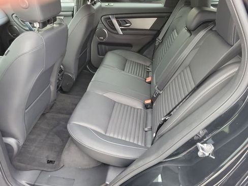Used 2025 Land Rover Discovery Sport Dynamic SE image 13