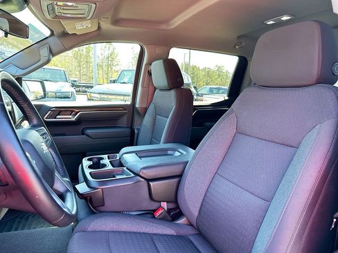 Used 2023 Chevrolet Silverado 1500 LT AWD/4WD image 8