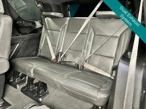 Used 2025 Chevrolet Tahoe Z71 w/ Comfort Package AWD/4WD image 24