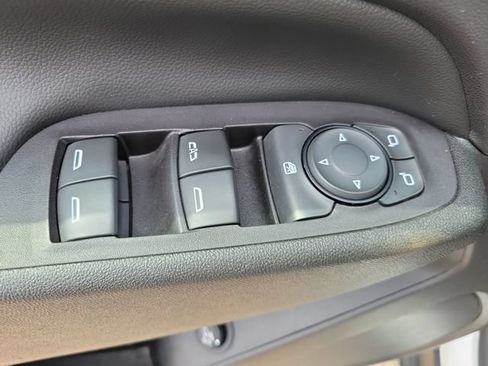 Used 2019 Chevrolet Equinox LT AWD/4WD image 10