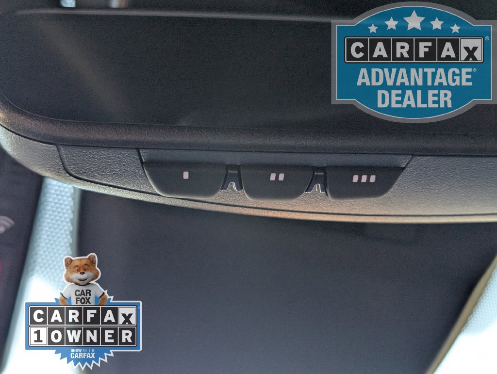 Used 2025 Toyota Camry XSE FWD image 10