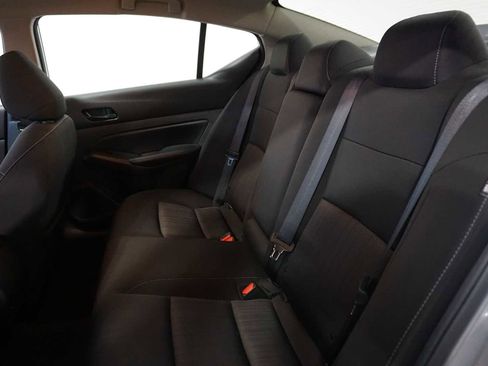 Used 2024 Nissan Altima 2.5 SV image 14