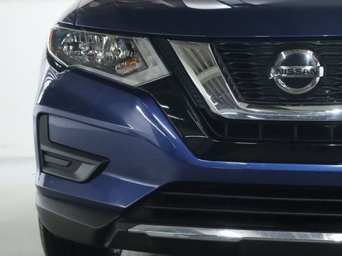 Used 2020 Nissan Rogue S image 7