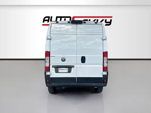 Used 2023 RAM ProMaster 3500 FWD image 6