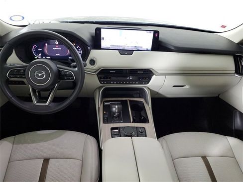 Used 2024 MAZDA CX-90 3.3 Turbo S w/ Premium Package image 16