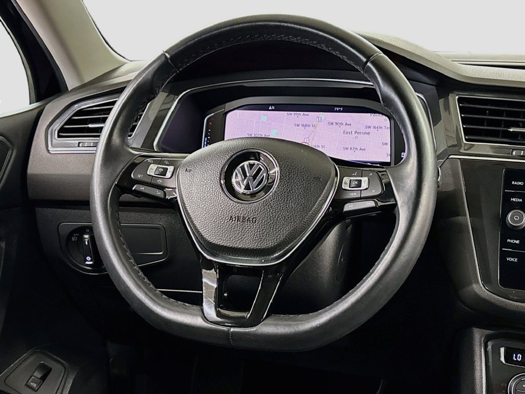 Used 2019 Volkswagen Tiguan SEL FWD image 21