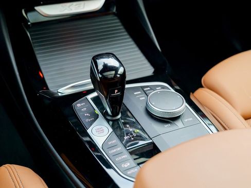 Used 2024 BMW X3 xDrive30i w/ Convenience Package AWD/4WD image 51