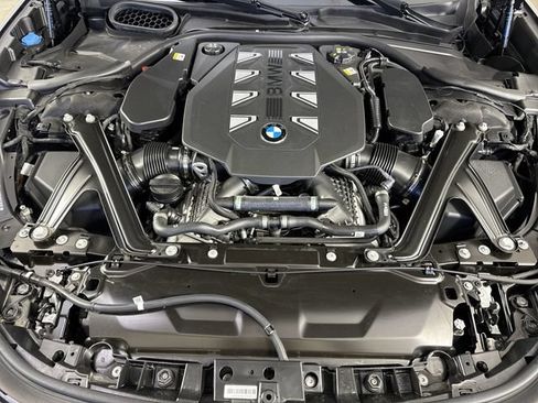 Used 2026 BMW 760i xDrive AWD/4WD image 27
