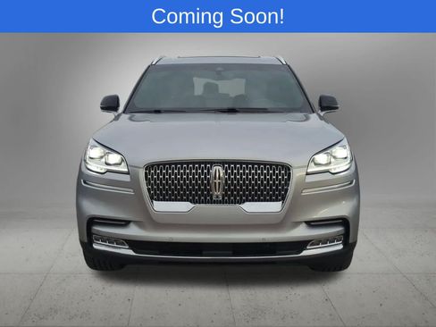 Used 2024 Lincoln Aviator Reserve w/ Equipment Group 201A AWD/4WD image 9