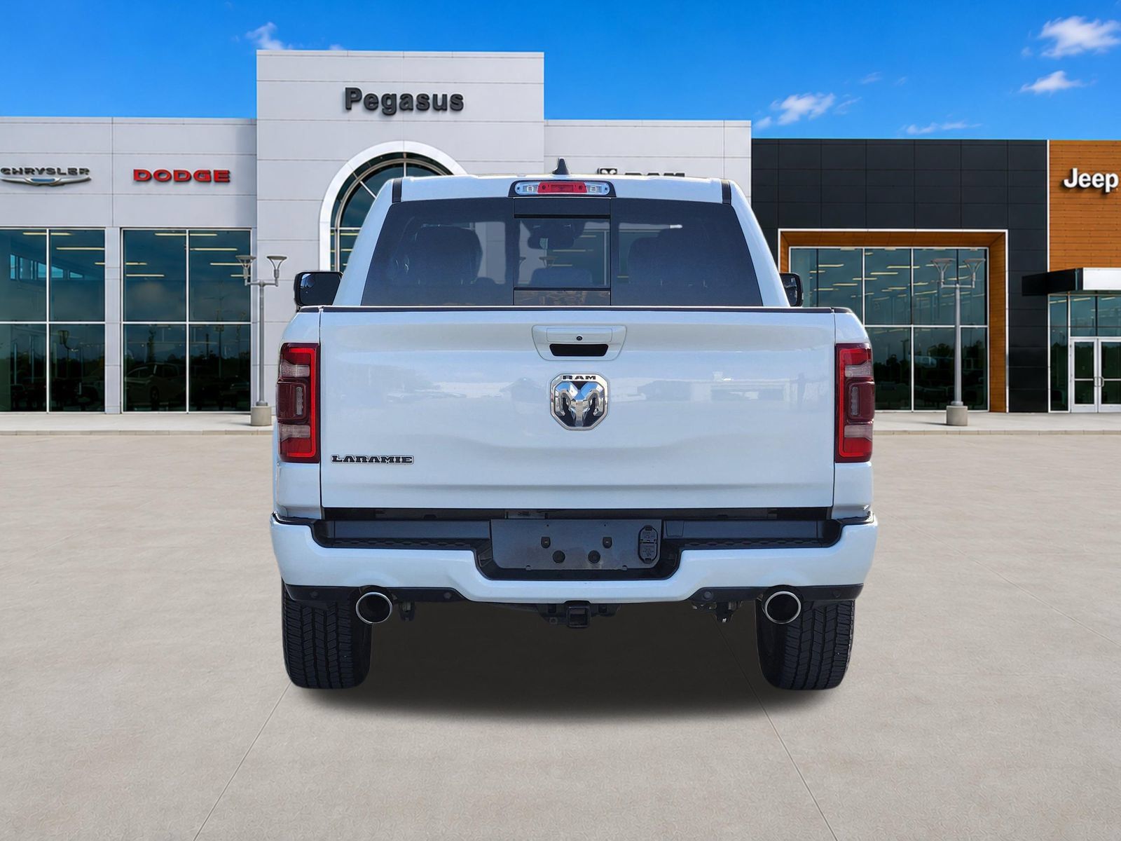 Used 2022 RAM 1500 Laramie w/ Sport Appearance Package RWD image 8