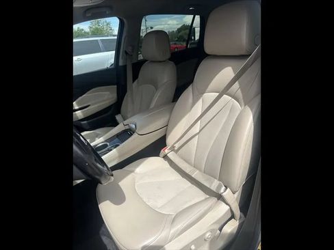Used 2020 Buick Envision Preferred AWD/4WD image 9