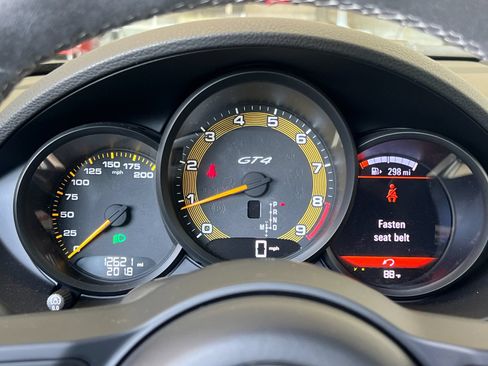 Used 2021 Porsche 718 Cayman GT4 RWD image 25