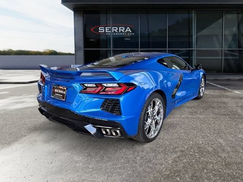 Used 2024 Chevrolet Corvette Stingray Preferred Cpe w/ Z51 Performance Package RWD image 4