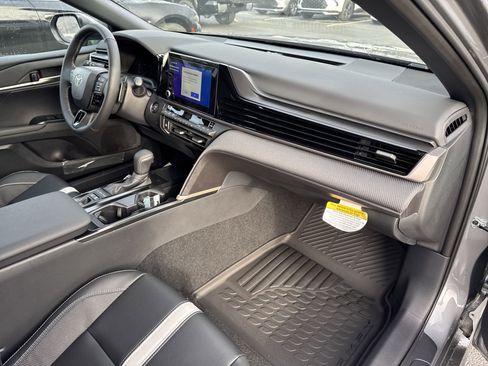 New 2025 Toyota Camry SE FWD image 33