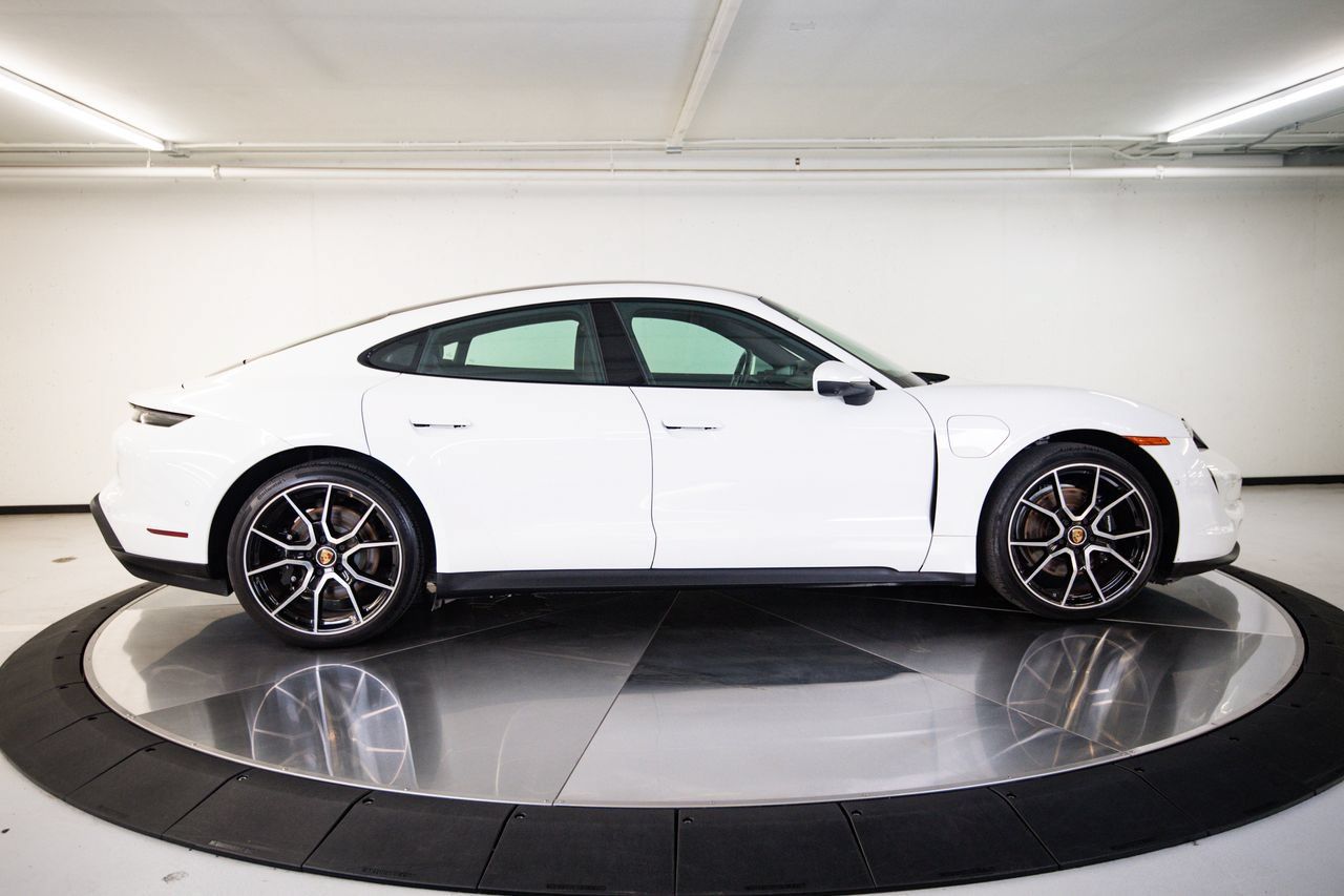 Certified 2024 Porsche Taycan 4S AWD/4WD image 8
