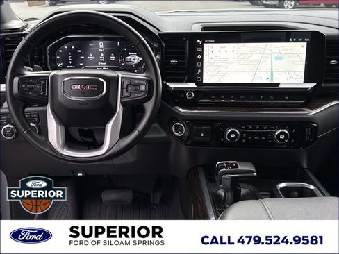 Used 2025 GMC Sierra 1500 Elevation w/ Elevation Premium Package AWD/4WD image 8