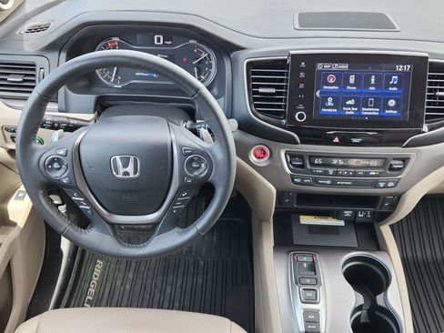 Used 2022 Honda Ridgeline RTL-E image 32