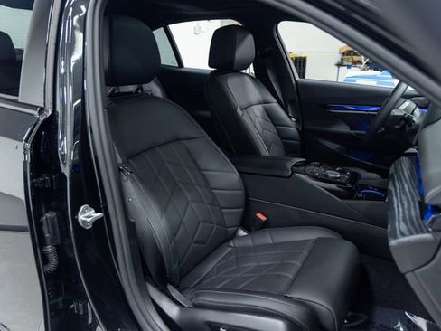 Used 2026 BMW i5 eDrive40 w/ M Sport Package AWD/4WD image 25